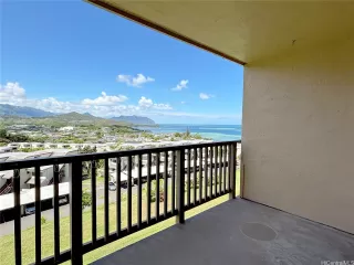 Photo #4: 202609009 Listing 