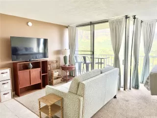 Photo #5: 202609010 Listing 