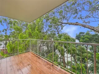 Photo #6: 202609028 Listing 