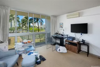 Photo #3: 202609047 Listing 