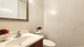 Photo #6: 202609107 Listing 