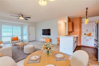 Photo #5: 202609109 Listing 