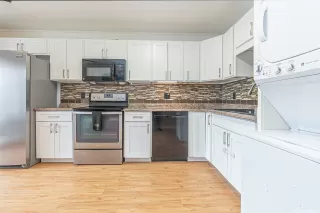 Photo #6: 202609116 Listing 