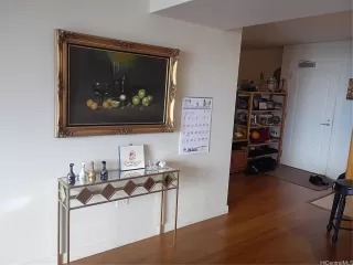 Photo #6: 202609149 Listing 