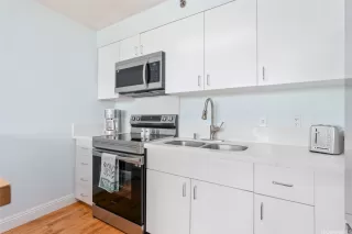 Photo #3: 202609156 Listing 