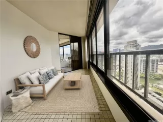 Photo #3: 202609171 Listing 