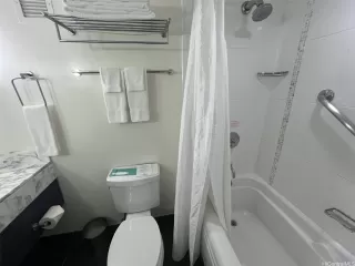 Photo #3: 202609172 Listing 