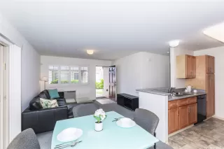 Photo #5: 202609176 Listing 