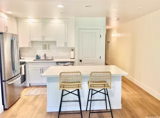Photo #4: 202609207 Listing 