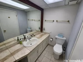 Photo #4: 202609208 Listing 