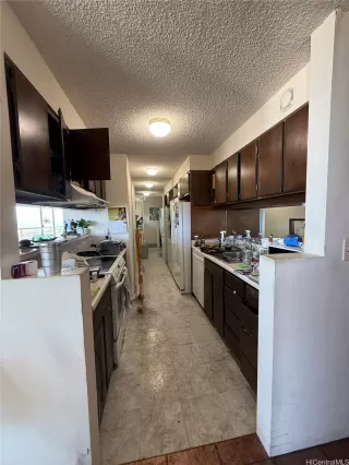 Photo #4: 202609221 Listing 
