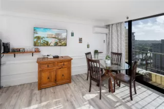 Photo #4: 202609235 Listing 