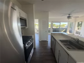 Photo #4: 202609244 Listing 