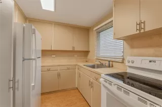 Photo #2: 202609271 Listing 