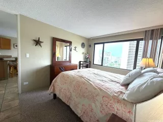 Photo #4: 202609288 Listing 