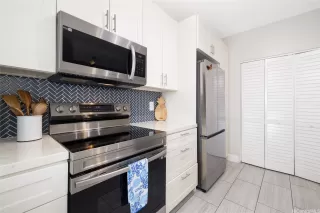 Photo #6: 202609336 Listing 