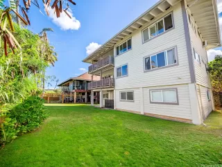 Photo #6: 202609340 Listing 