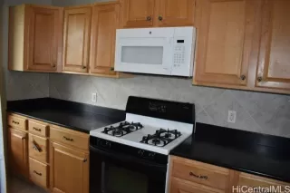 Photo #3: 202609375 Listing 