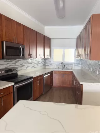 Photo #3: 202609387 Listing 