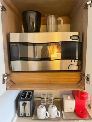 Photo #5: 202609390 Listing 