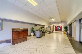Photo #4: 202609393 Listing 