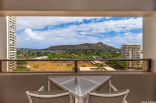 Photo #6: 202609456 Listing 