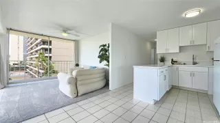 Photo #4: 202609460 Listing 
