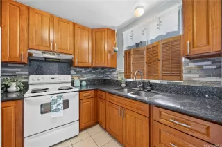 Photo #4: 202609487 Listing 