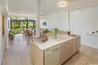Photo #2: 202609491 Listing 