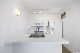 Photo #4: 202609506 Listing 