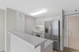 Photo #3: 202609537 Listing 