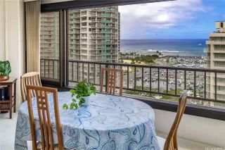 Photo #5: 202609552 Listing 