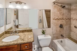 Photo #6: 202609552 Listing 