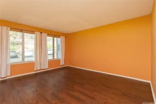 Photo #6: 202609554 Listing 
