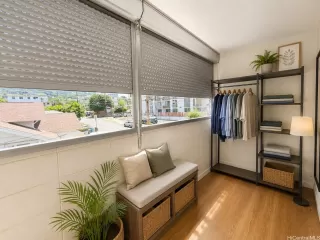 Photo #5: 202609559 Listing 