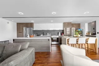 Photo #6: 202609620 Listing 