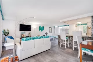 Photo #2: 202609633 Listing 