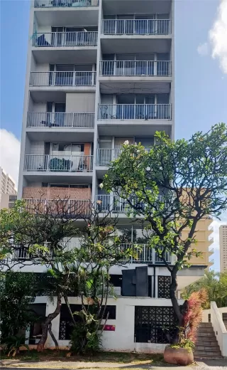 Photo #2: 202609668 Listing 