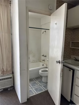 Photo #5: 202609668 Listing 