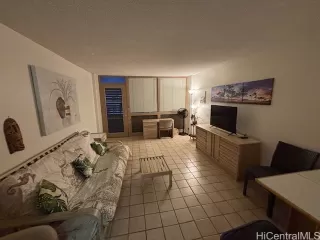 Photo #4: 202609682 Listing 