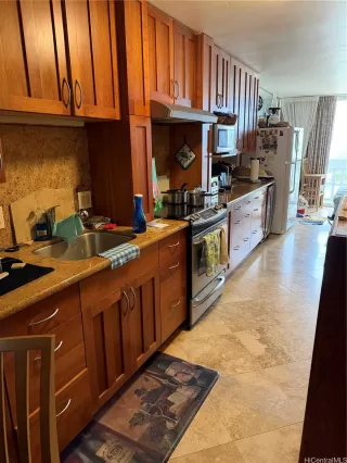 Photo #2: 202609685 Listing 
