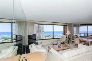 Photo #5: 202609713 Listing 