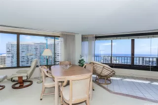 Photo #6: 202609713 Listing 