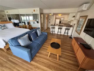 Photo #3: 202609732 Listing 