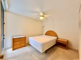Photo #6: 202609776 Listing 