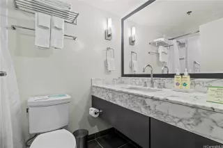 Photo #6: 202609782 Listing 