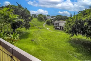 Photo #6: 202609818 Listing 