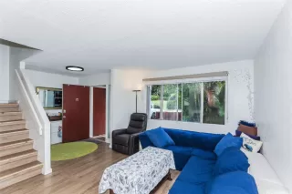 Photo #3: 202609820 Listing 