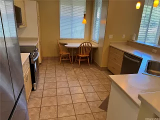 Photo #4: 202609824 Listing 