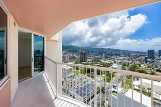 Photo #6: 202609867 Listing 